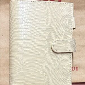 Elegant Cream Textured Planner